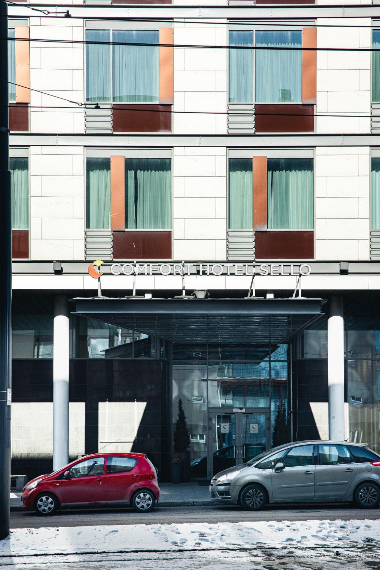 Comfort Hotel Sello إسبو المظهر الخارجي الصورة
