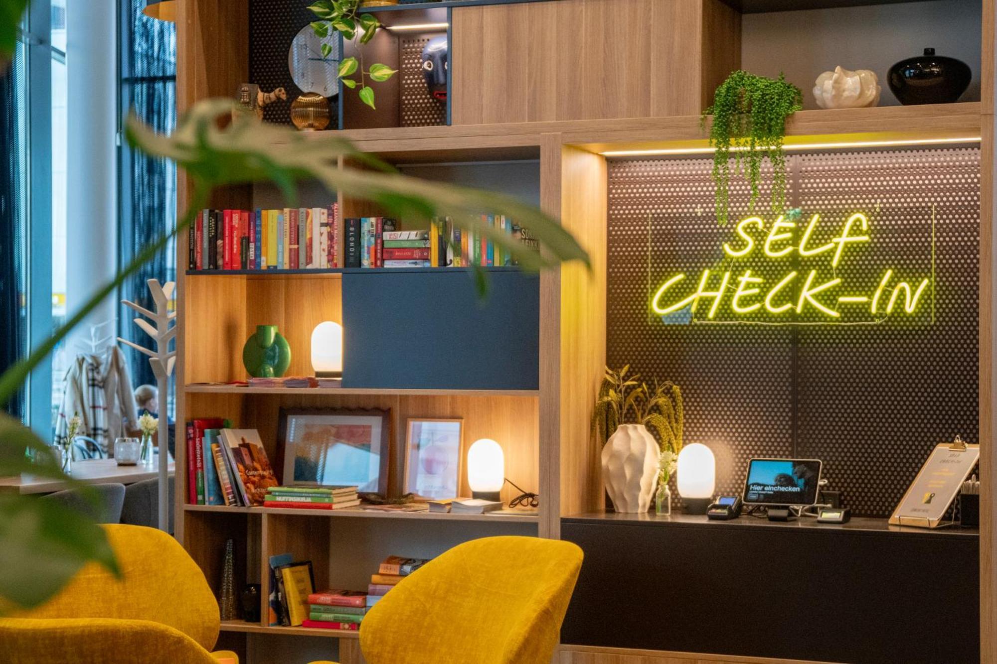 Comfort Hotel Sello إسبو المظهر الخارجي الصورة