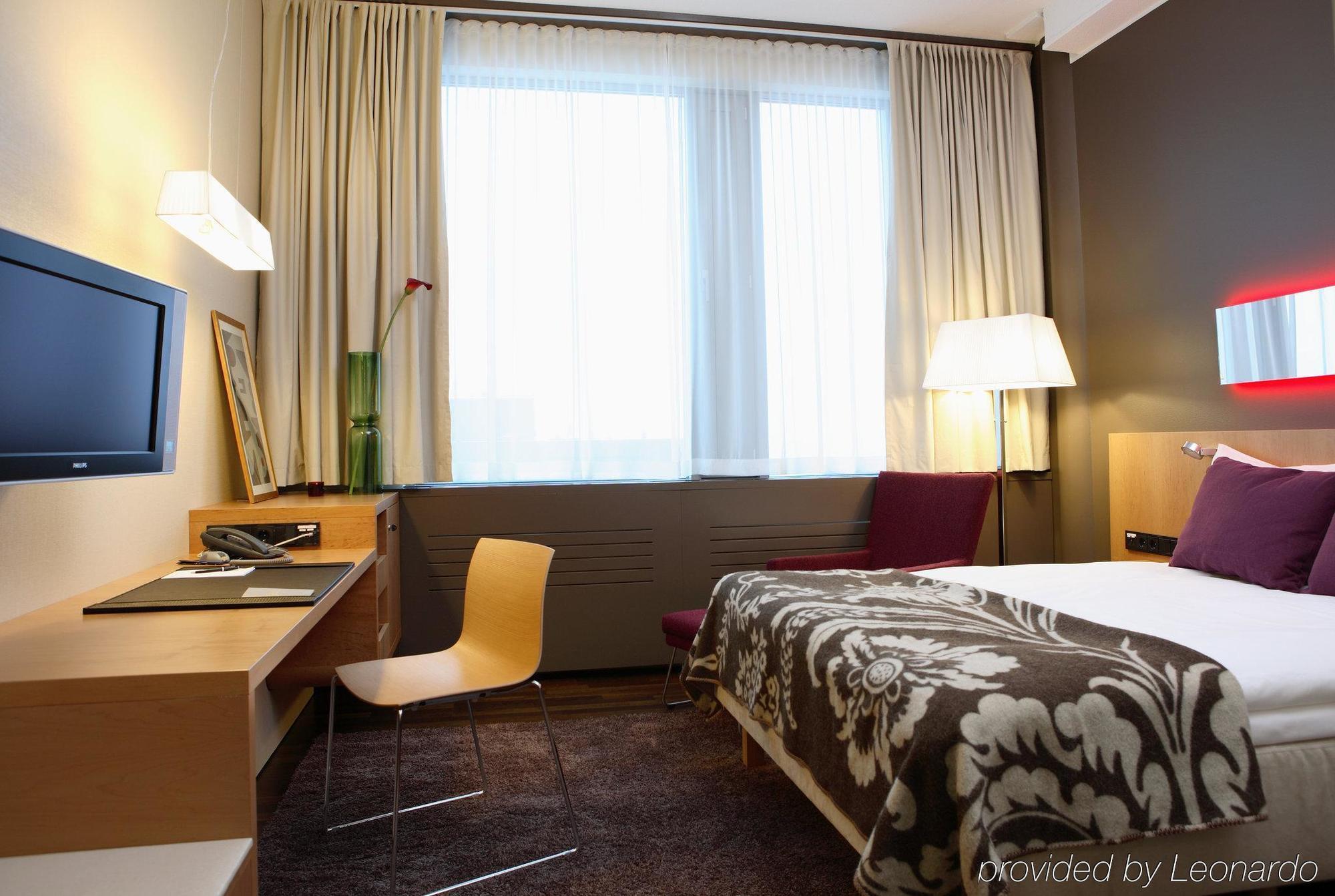 Comfort Hotel Sello إسبو الغرفة الصورة